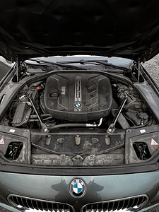 BMW F11 525 D 2012 (7 foto / 15)