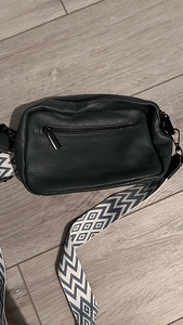 Õlakott. Naturaalne nahk. Crossbody (2 foto / 5)