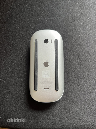MacBook Air M2 (A2681) + Magic Mouse + Case Logic sleeve (foto #7)