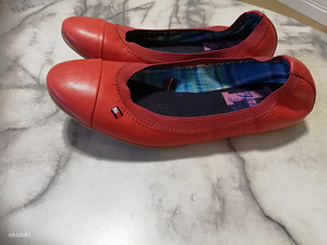 Uued Hilfiger baleriinad 32 (3 foto / 3)