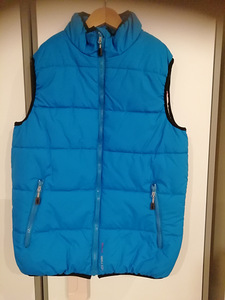 Uueväärne sinine vest 150 (1 foto / 2)
