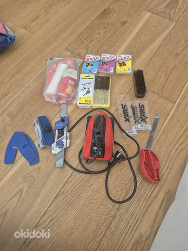 Täielik suusa- ja lumelauateritamise komplekt.