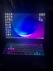 Müüa mänguri sülearvuti MSI SWORD 17 HX (1 foto / 6)