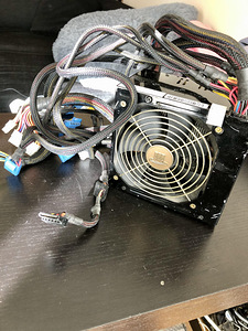 Toiteplokk HEC 550w (2 foto / 3)