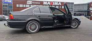 BMW 530d 142kw manual e39 (4 foto / 6)