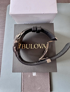 Bulova Curv 98A162 meeste käekell (3 foto / 3)