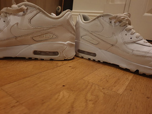 ПРОДАТЬ NIKE AIR MAX НОМЕР 40 (2 фото из 3)