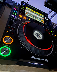 Pioneer DJ CDJ-2000NXS2 (3 foto / 6)