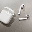 Apple AirPods (фото #1)