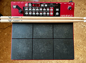 Clavia Nord drum 3P simuleeriv löökpillide süntesaator (3 foto / 4)