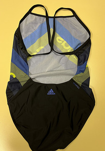 Ujumistrikoo Adidas (2 foto / 2)