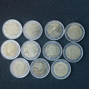Обмен монет 2 € (7 фото из 10)