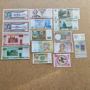 Бумажные деньги (10 фото из 10)