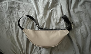 Kott Calvein Klein / Calvin Klein kott (7 foto / 7)
