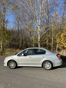 Suzuki SX4 1.6 79kW (3 foto / 9)