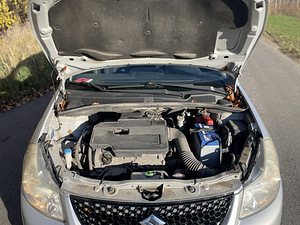 Suzuki SX4 1.6 79kW (8 foto / 9)