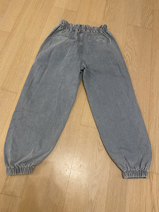 Uued joggerid s. L (4 foto / 7)