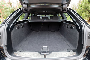 BMW 523i ` 2011 (15 foto / 15)