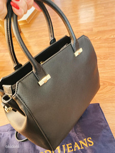 Сумка TRUSSARDI (оригинал) (4 фото из 7)