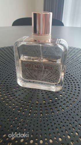 GIVENCHY Irresistible edt 50 мл