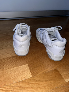 ПРОДАМ КРОССОВКИ ОРИГИНАЛ NB(new balance 550) (1 фото из 6)