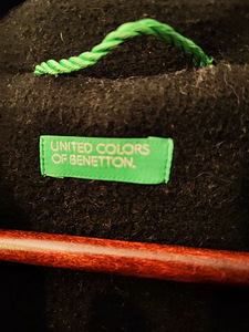 Mantel UNITED COLOURS OF BENETTON (3 foto / 3)