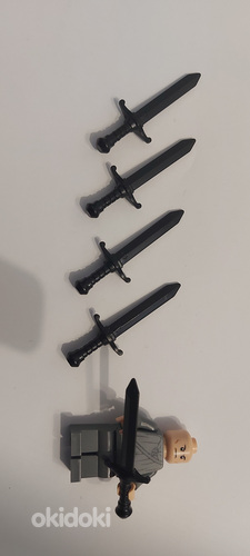 Средневековый меч. Лего (фото #1)