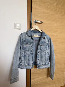 Naiste denim (2 foto / 3)