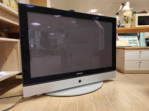 Samsung Plasma 42" (1 foto / 5)