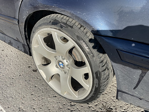 Диски BMW X5 оригинальные 5x120 R19 (4 фото из 4)