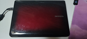 Samsung N220 (4 фото из 4)