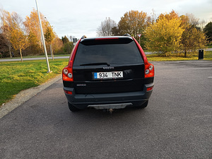 Volvo (7 foto / 8)