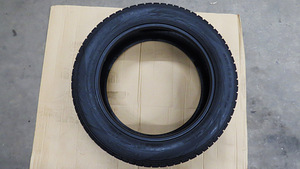 Зимние шины, Шины для снега, Шины, NOKIAN 235/55 R19 (3 фото из 4)