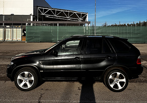 BMW e53 x5 160 кВт (3 фото из 3)