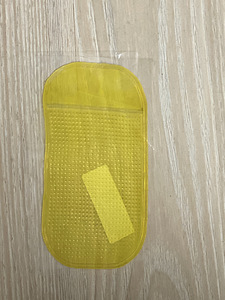 Антискользящий коврик (2 фото из 2)