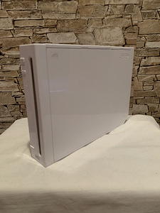 Nintendo Wii valge (2 foto / 6)