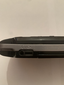 PSP Slim & Lite/3000 Gran Turismo Special Edition (6 foto / 6)