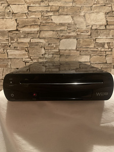 Wii U Deluxe Black 32GB konsool (2 foto / 7)