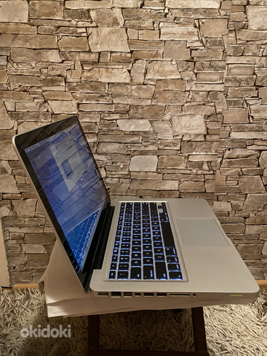 Apple Macbook Pro Core 2 Duo 2.26 GHz 2GB (foto #3)