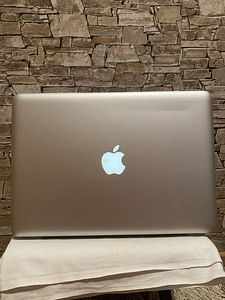 Apple Macbook Pro Core 2 Duo 2.26 GHz 2GB (4 foto / 7)