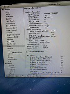 Apple MacBook Pro Core i5 2.4GHz 4GB (7 foto / 7)
