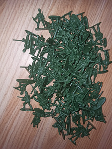 Солдатики (3 фото из 5)