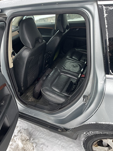 M/V Volvo xc70 2.4d 136kw (10 foto / 11)