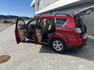 Mitsubishi Outlander 2012 (5 фото из 15)