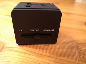 Omega travel power adapter 4in1 (2 foto / 7)