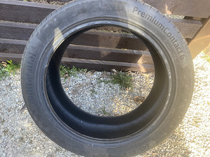 Continental premiumcontact6 245/45/R19 (1 foto / 2)