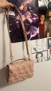 Love moschino kott (2 фото из 2)