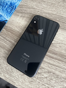 iPhone XR 64gb (2 foto / 5)