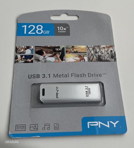 PNY USB 3.1 Flash Drive 128GB Black/Silver (фото #3)