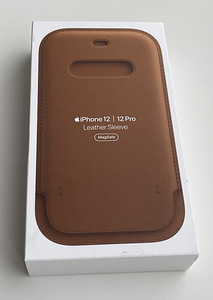 Apple iPhone 12/12 Pro Leather Sleeve MagSafe Saddle Brown